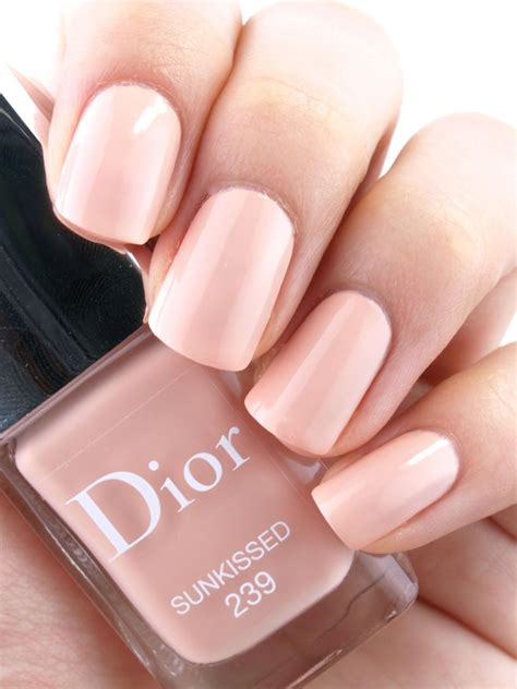 dior nail polisj